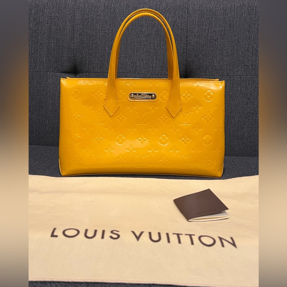 Authentic Vintage Louis Vuitton Monogram Vernis Wilshire PM